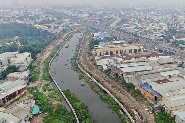 Dự kiến xây thêm nhiều cầu bắc qua kênh dài nhất TP HCM