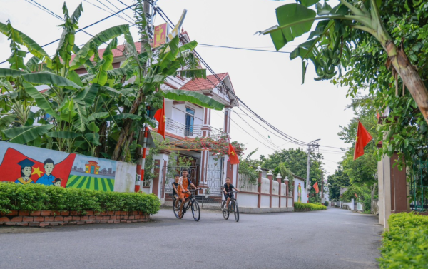 Bí thư chi bộ gương mẫu việc làng, tiên phong việc Đảng