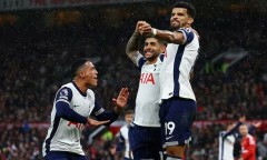 Vì sao Man Utd thảm bại trước Tottenham?