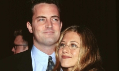 Jennifer Aniston suy sụp sau cái chết của đồng nghiệp 'Friends'