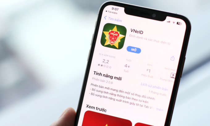 Giả công an gọi điện thoại hướng dẫn 'sửa lỗi' app VNeID