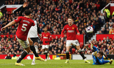 Maguire không cứu nổi Man Utd