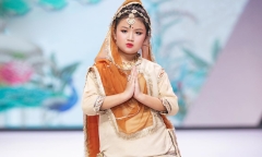 Mẫu nhí 8 tuổi Minnie Cindy đoạt giải tài năng tại Asian Kids Fashion Week 