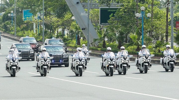 Dàn mô tô của CSGT Hà Nội tập luyện sẵn sàng đón Tổng thống Nga Putin 0