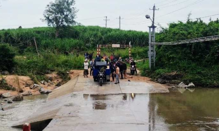 Tìm thấy thi thể người đàn ông bị nước lũ cuốn trôi ở Phú Yên