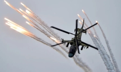 Khoảnh khắc trực thăng Ka-52 Nga càn quét mục tiêu ở Ukraine