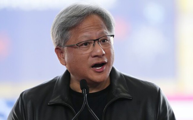 CEO Jensen Huang: Chip AI của các đối thủ không thể vượt qua GPU của Nvidia