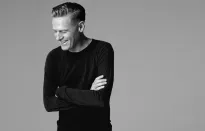 Bryan Adams: Máy tính đã thay đổi Rock