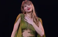 Taylor Swift kết thúc chuỗi thắng của Kanye West trên BXH Billboard 200