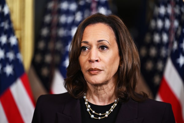 Kamala Harris và nghịch lý của sự tiến bộ