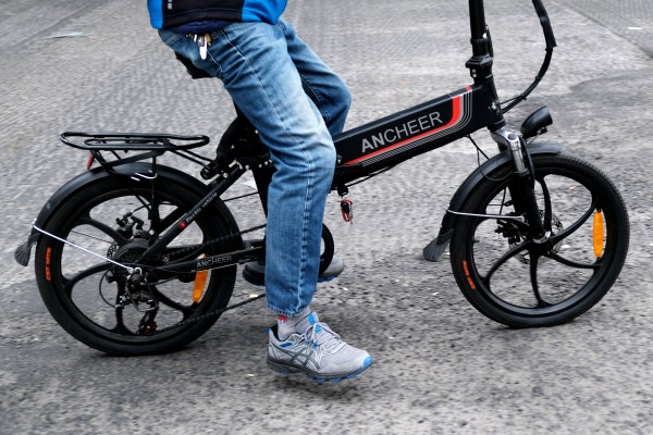 Những luật lệ mới về nhập khẩu của Daden cũng sẽ giáng xuống Ebike