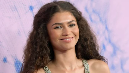 5 Thời kỳ Zendaya đi trang điểm miễn phí và hoàn toàn nhìn xuống