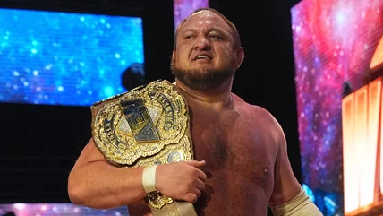 AEW Champ Samoa Joe gia nhập Công ty quản lý tài năng của cựu ngôi sao WWE