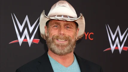 Video: Shawn Michaels Ngắt Trung tâm Thực hiện WWE