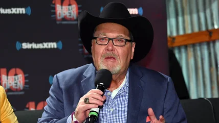 Jim Ross mong đợi được thấy "sự tinh tế" trong trận đấu năm 2024