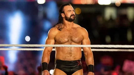 Ngôi sao WWE Drew McIntyre nhớ lại thời kỳ khó khăn trong đó ông đã không thỏa mãn sáng tạo