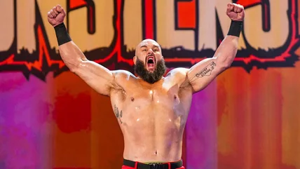 Braun Strowman của WWE cung cấp thông tin cập nhật về quá trình phục hồi sau chấn thương, phẫu thuật