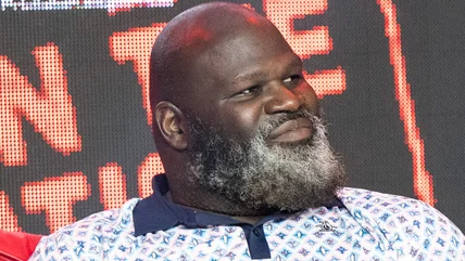 Mark Henry nêu bật sự quan tâm của số tiền được đầu tư vào các ngôi sao mà ông ấy chọn