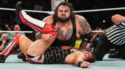 Bronson Reed nói với Braun Strowman Anh ta làm gì trong tuần tới