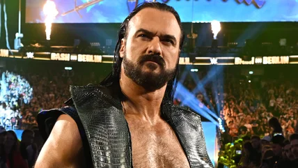 Drew McIntyre chuẩn bị cho vai trò chính đầu tiên của mình