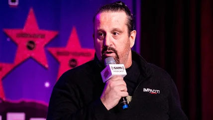 Tommy Dreamer đưa ra gợi ý thú vị để ngôi sao WWE lấp đầy khoảng trống CM Punk