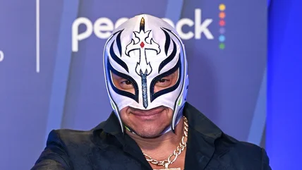 Rey Mysterio hồi tưởng lại WCW Feud cổ điển với Eddie Guerro