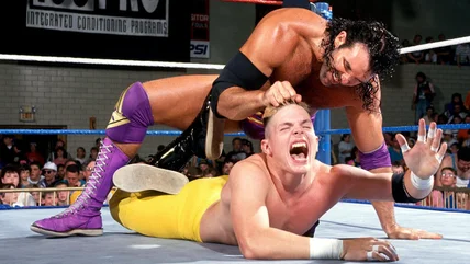 Matt Hardy nhớ lại Razor Ramon 'đá chết tiệt' anh trai Jeff của anh ấy trong WWE