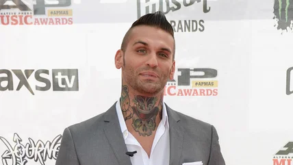 Corey Graves thảo luận về vấn đề tình cảm đối với Wyatt bị bệnh nhưng về phương diện cá nhân