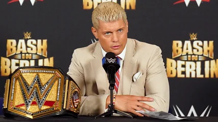 Tập tin Luật Nhạc chống lại Cody Rhodes, WWE & Fanics