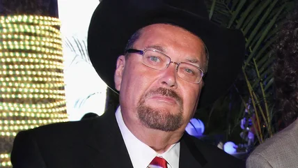 Jim Ross Suy nghĩ Trận đấu này có thể ăn cắp buổi diễn vào năm 2024