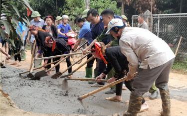 Yên Bình đẩy nhanh kiên cố hóa đường giao thông nông thôn