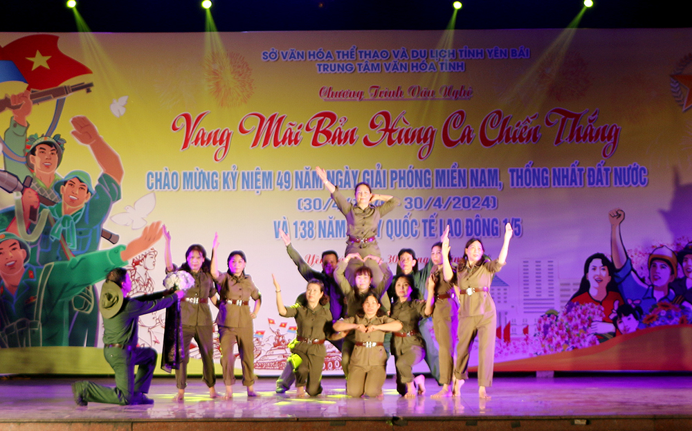 Yên Bái: 150 diễn viên, hội viên tham gia chương trình văn nghệ “Vang mãi bản hùng ca chiến thắng”