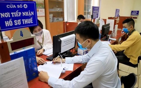 Việt Nam to prohibit those with unpaid taxes from leaving country