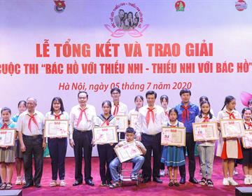 Trao giải cuộc thi 'Bác Hồ với thiếu nhi - Thiếu nhi với Bác Hồ'