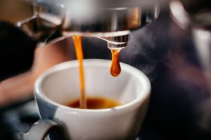 Cà phê Espresso – Thức uống phải có trong mọi quán cà phê hiện đại