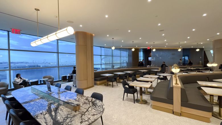 Delta tiết lộ siêu lỏng đầu tiên Delta One Lounge at JFK — Đây là lần nhìn đầu tiên của bạn