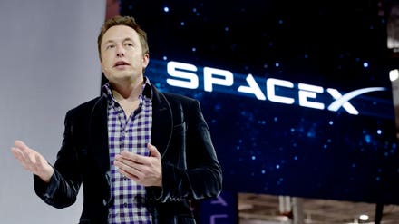 Nữ kỹ sư kiện SpaceX vì phân biệt đối xử trong lương - Cáo buộc cô được trả ít hơn đồng nghiệp nam 23.000 USD