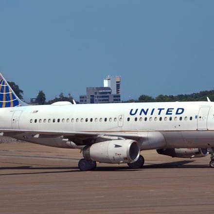 Báo cáo cho biết United Airlines xem xét sử dụng dữ liệu hành khách để bán quảng cáo được cá nhân hóa