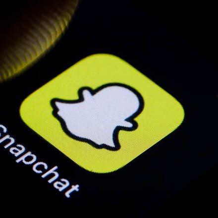 Cổ phiếu Snapchat tăng 7% sau khi giao dịch để bán sản phẩm Amazon trên ứng dụng