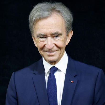 Bernard Arnault trở thành nhà vô địch thứ 3 thế giới Name