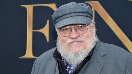 George R.R. Martin và các tác giả tên tuổi khác kiện OpenAI vì vi phạm bản quyền