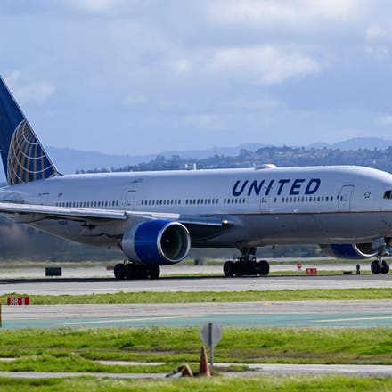 Tire Falls Off United Airlines Boeing Flight While Departing San Francisco