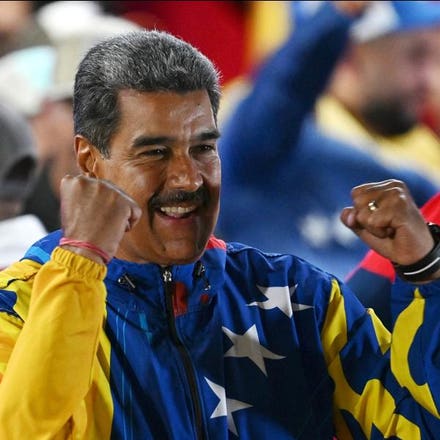 Maduro? Tỉ phú chấp nhận thách thức Bizarre từ tổng thống Venezuela