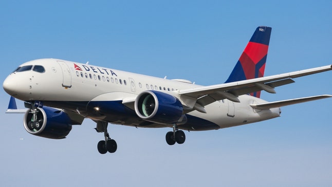 Delta Air Lines tăng lương cho công nhân 5%, tăng lương khởi điểm