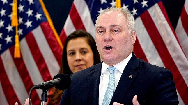 Scalise hàng đầu của Đảng Cộng hòa đang nỗ lực thay thế McCarthy làm Chủ tịch Hạ viện