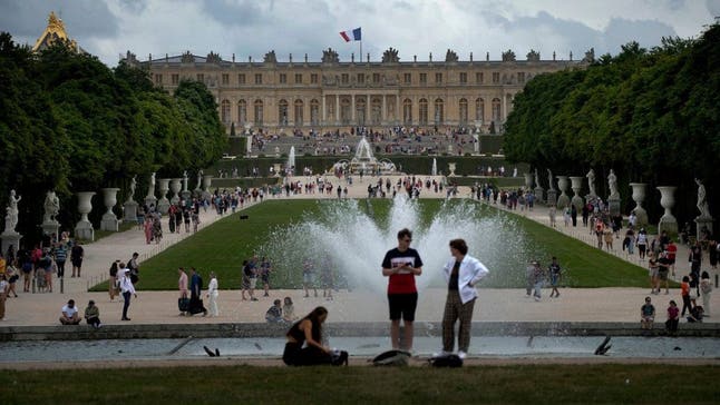 Cung điện Versailles sơ tán hai lần vì 'lý do an ninh' sau một tuần bị đe dọa khủng bố