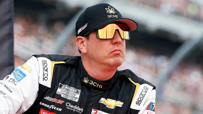 Kyle Busch có hai người vợ và tài xế NASCAR bị buộc tội thành lập OnlyFans