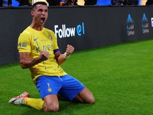 Ronaldo lại lập thêm kỷ lục trong lịch sử bóng đá