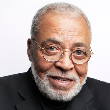 Làm thế nào Tyler Perry tôn trọng James Earl Jones quá cố