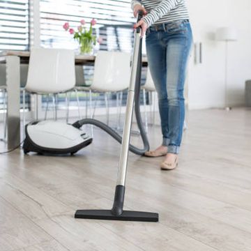 Canister vs. Upright Vacuum: Cái nào tốt hơn?